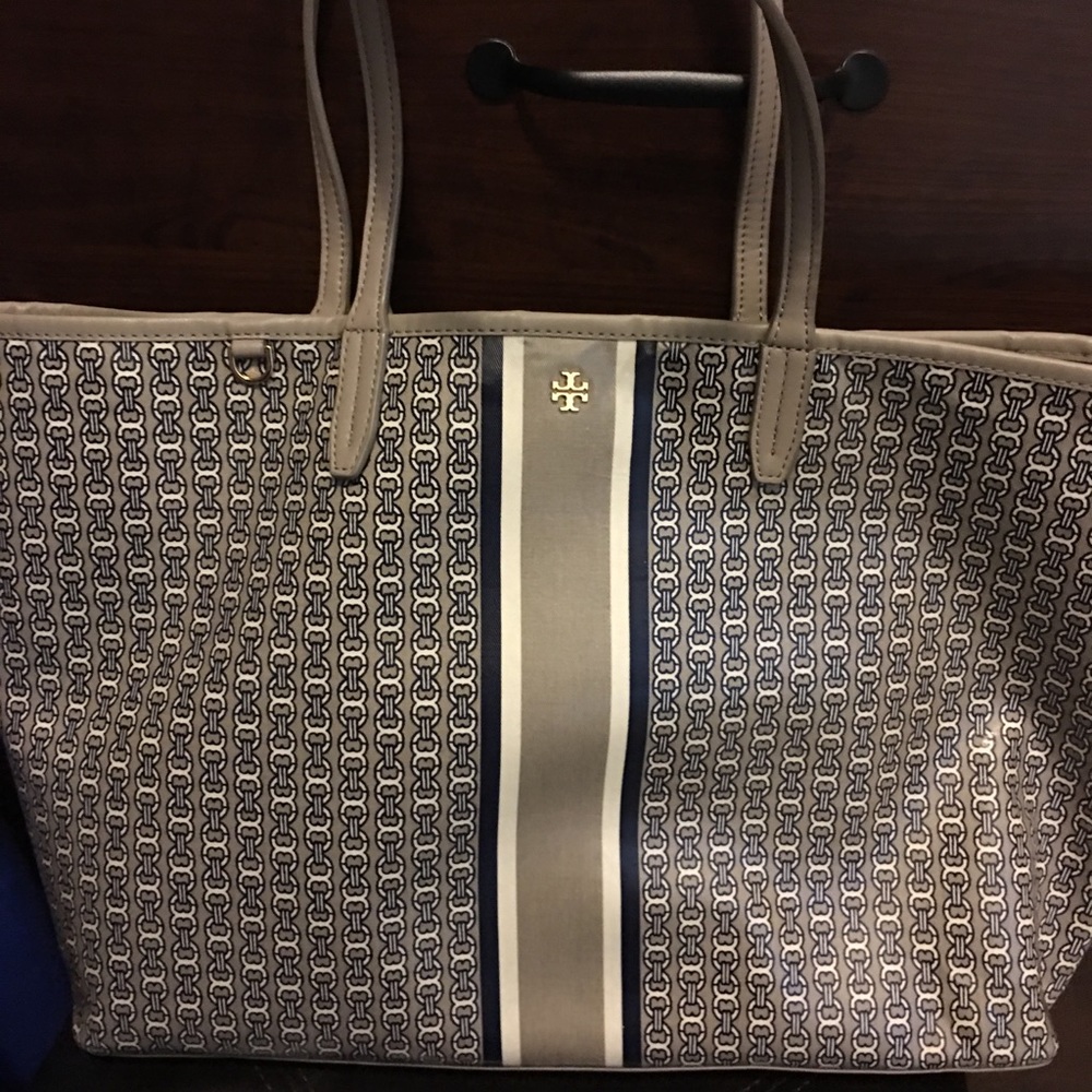 Tory Burch Gemini Link Tote
